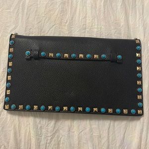 Stud clutch. NWOT